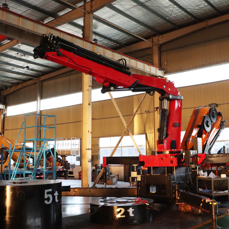 Stabiliser legs and chassis decide what it can lift